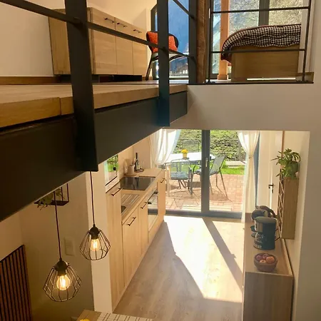 Iris Apartment